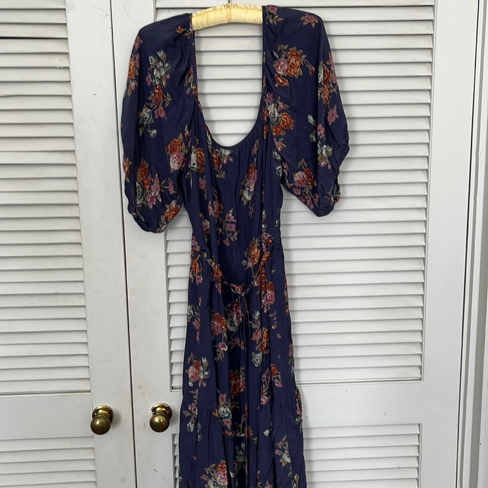 Gorgeous Auguste the Label puff sleeve midi dress L